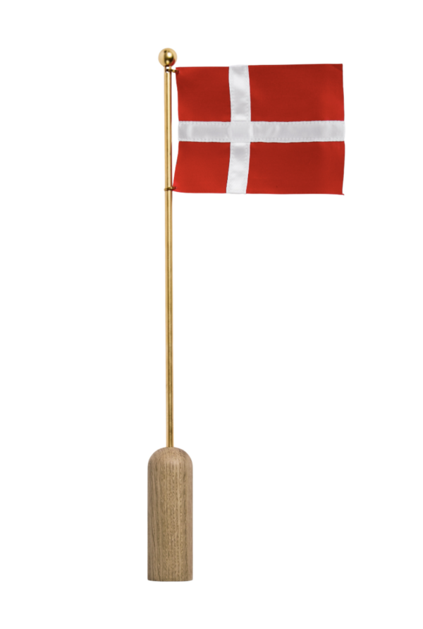 Andersen Celebrating flag