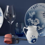 Royal Copenhagen blå mega riflet kande 38 cl.