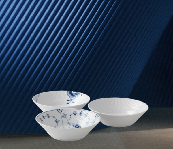 Royal Copenhagen History mix dybe tallerkener 3 stk