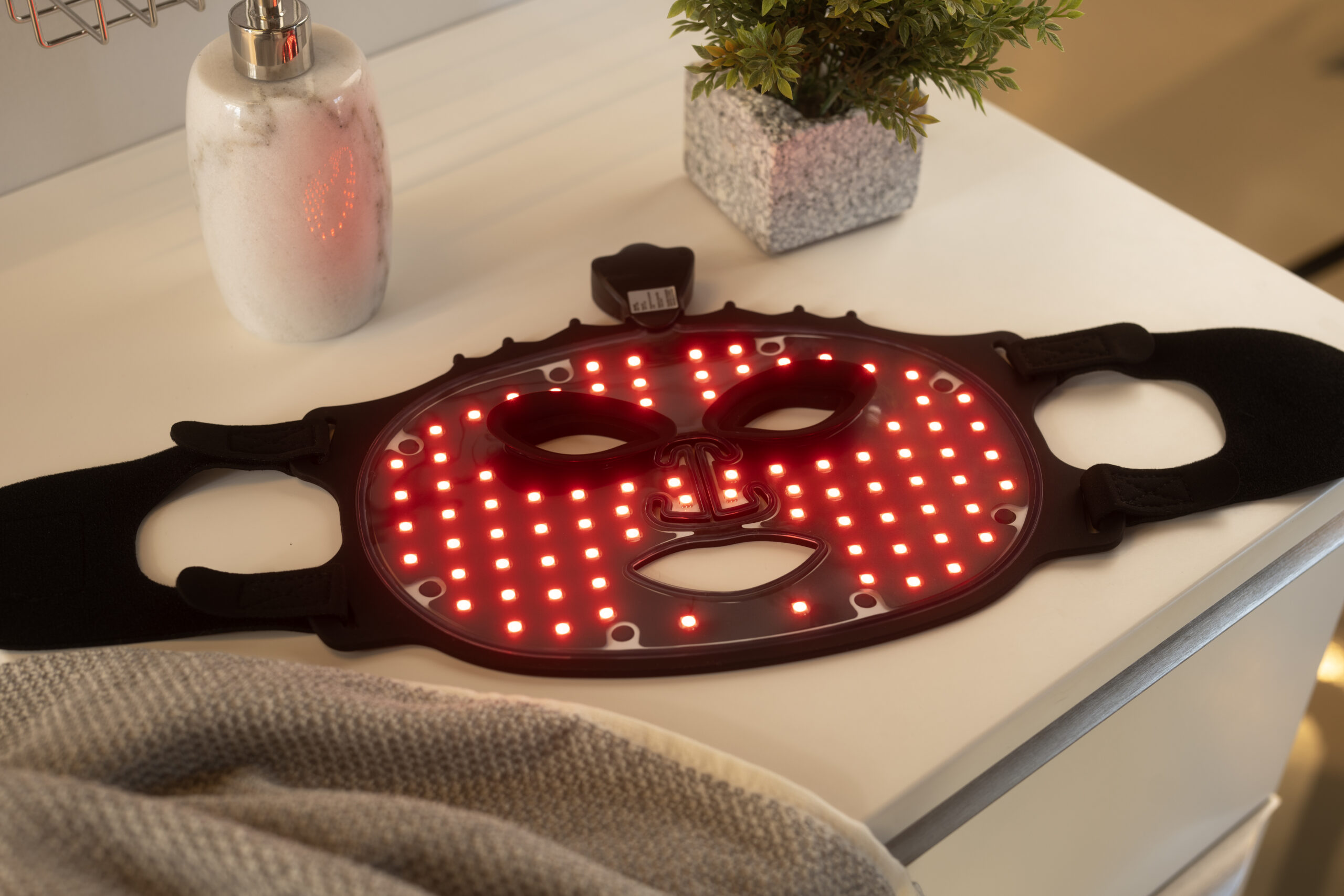 LED Ansigtsmaske AX 46561 LED Ansigtsmaske AX 46561