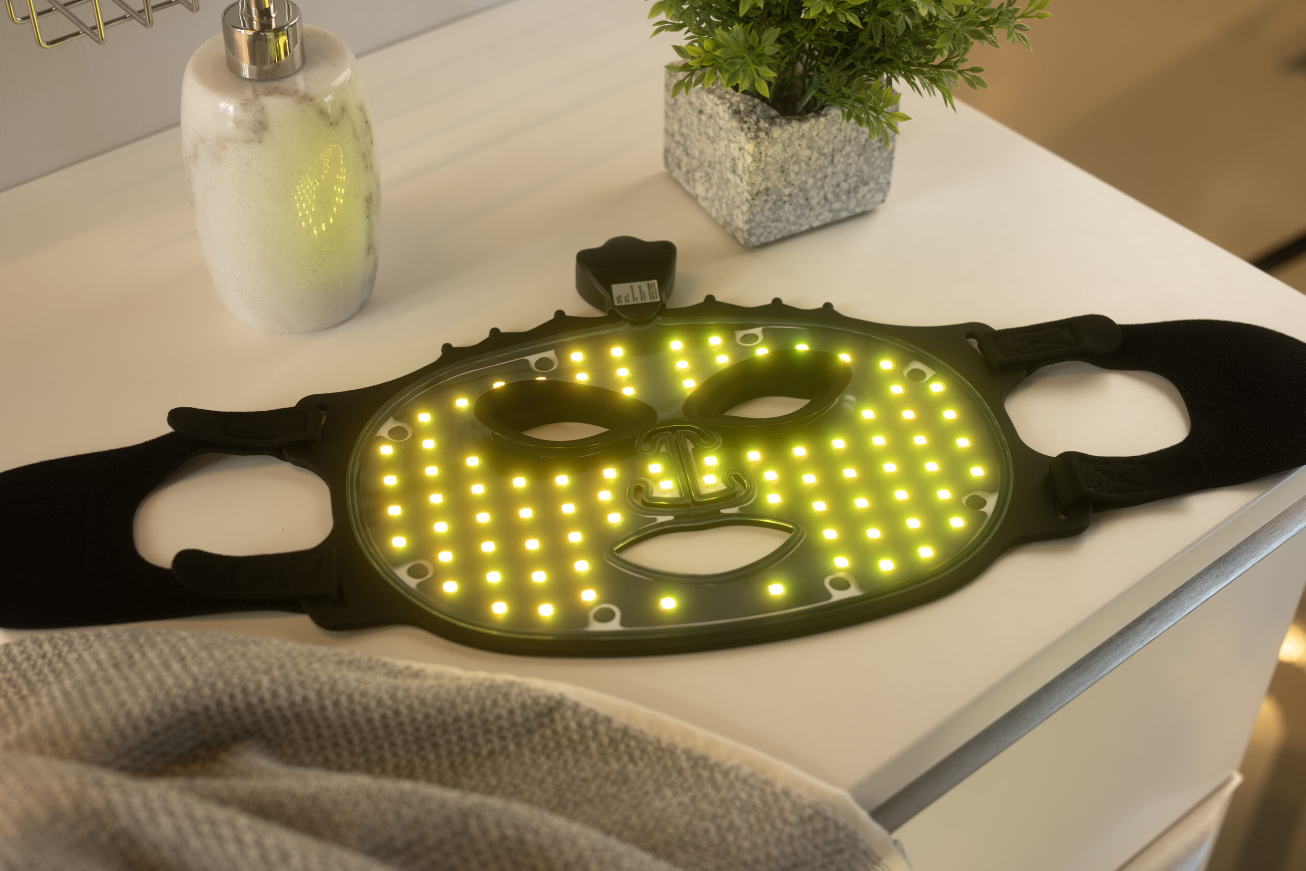 LED Ansigtsmaske AX 46561 LED Ansigtsmaske AX 46561