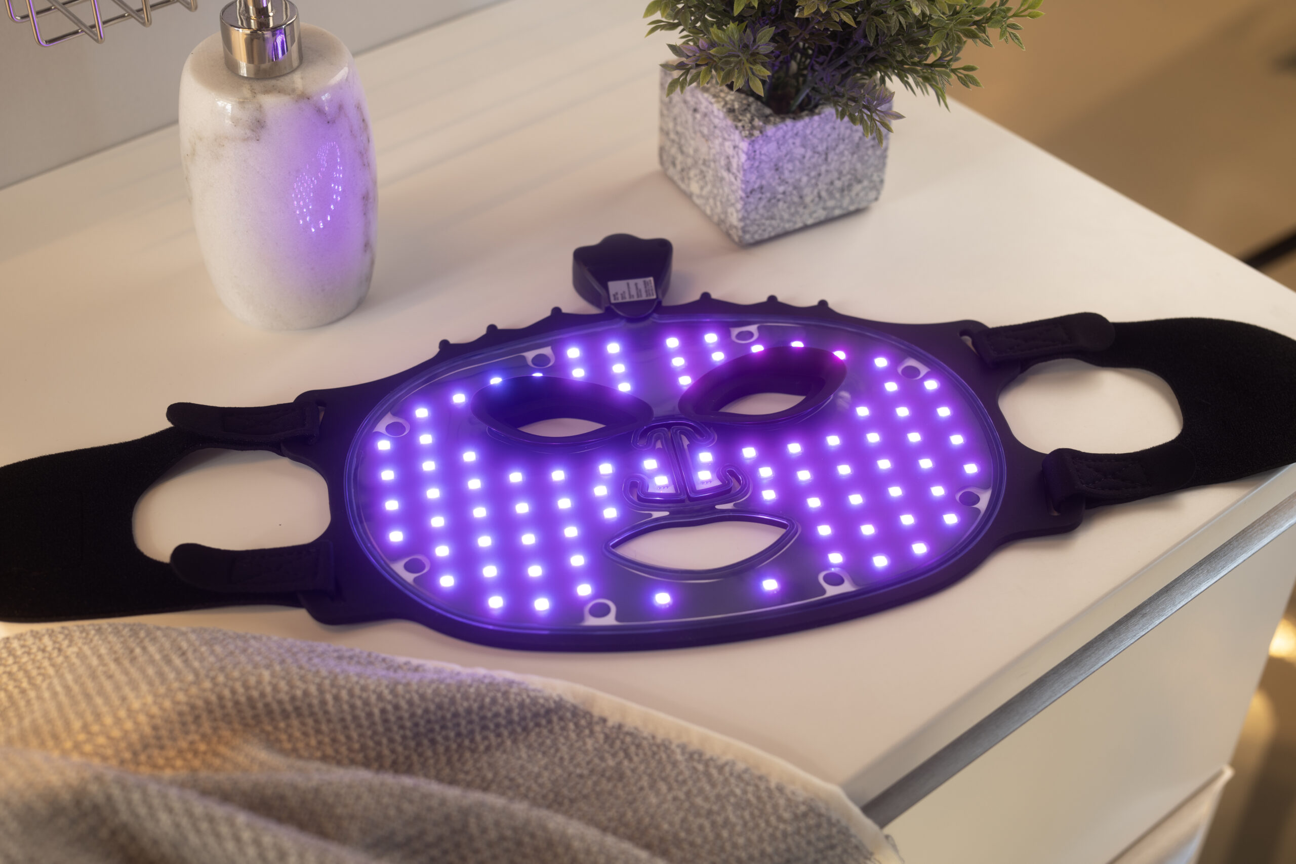 LED Ansigtsmaske AX 46561 LED Ansigtsmaske AX 46561