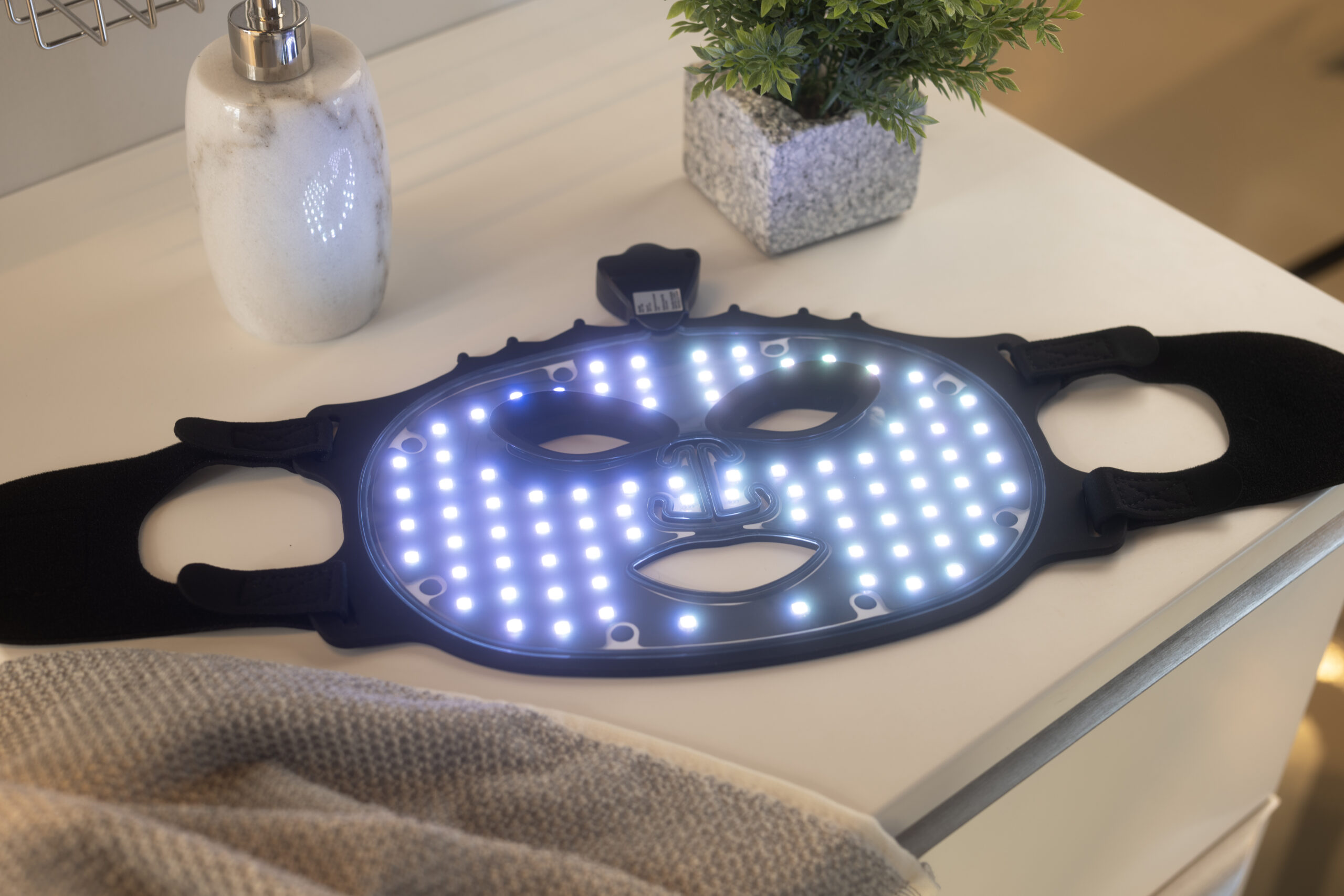 LED Ansigtsmaske AX 46561 LED Ansigtsmaske AX 46561