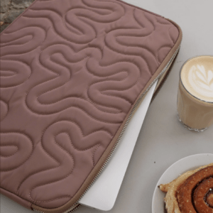 IGEN Computer Swirl Sleeve