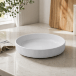 Royal Copenhagen Hvid riflet ovnfast fad 27 cm