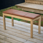 Lago bænk i teak & kunstlæder hynde